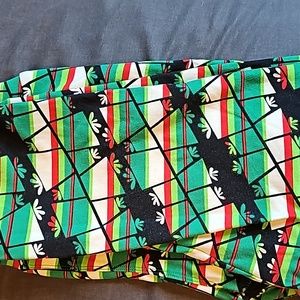 Lularoe OS holiday leggings